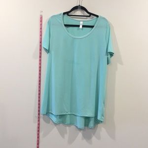 UEC LuLaRoe Classic T